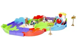 kolejka-do-zabawy-pociag-lokomotywa-na-farmie