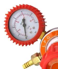 reduktor-butlowy-propan-butan-lpg-z-manometrem