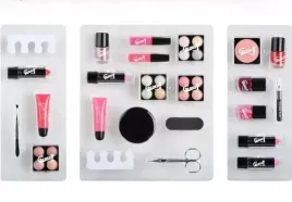gloss-kalendarz-adwentowy-z-kosmetykami-1-szt-24-elementy