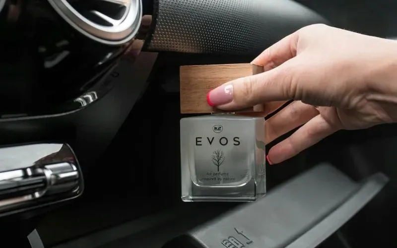 k2-evos-grace-madam-perfumy-do-samochodu-50ml-flakon