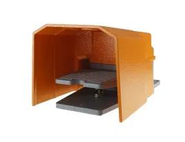 wylacznik-nozny-pedal-z-pelna-zabudowa-15a-p1-pz