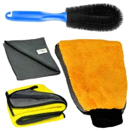 szczotka-rekawica-z-mikrofibry-waflowej-pelniaca-funkcje-recznika-do-osuszania-w-auto-detailingu