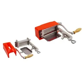 maszynka-do-rozbijania-miesa-kotletow-zeliwna-kotleciarka-reczna-stekow