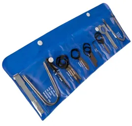 wszechstronny-komplet-narzedzi-przeznaczony-do-demontazu-radioodbiornikow-oraz-systemow-nawigacyjnych