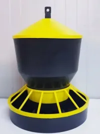 zestaw-dla-drobiu-poidlo-6l-karmnik-6kg-dla-drobiu-kaczek-gesi-kur