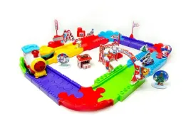 kolejka-w-swiatecznym-parku-track-theme-park