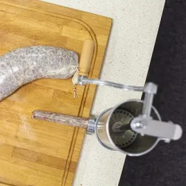 pionowa-nadziewarka-do-kielbas-browin-stal-nierdzewna-311007-4-lejki-25-kg