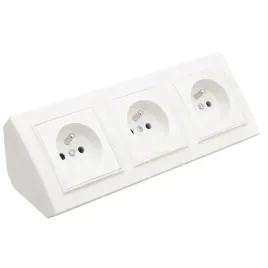 gniazdo-potrojne-meblowe-narozne-kuchenne-blatowe-biurkowe-biale-nablatowe