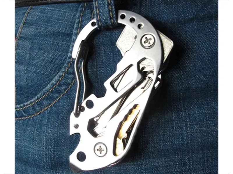 wielofunkcyjny-karabinczyk-multitool-4w1-do-kluczy-stan-nowy