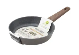 patelnia-non-stick-andromeda-22-cm-pelna-indukcja-powloka-greblon-c3-bezowa