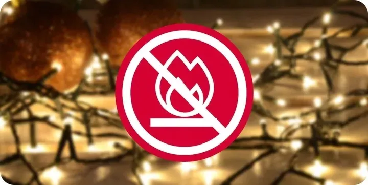 choinka-sztuczna-sosna-alpejska-oszroniona-sztuczny-snieg-70-cm-stojak-stan-opakowania-oryginalne