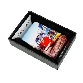 zapalniczka-benzynowa-tasman-metalowa-w-pudelku-ogorek-autobus-kamper