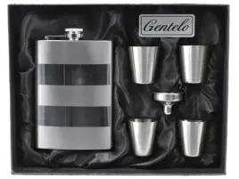 zestaw-prezentowy-piersiowka-z-kieliszkami-i-lejkiem