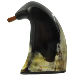 tabakiera-kaszubska-z-rogu-wygieta-tabakierka-tabaka-rog-rozek-kaszuby