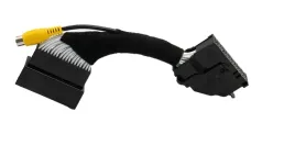 wtyczka-instalacja-adapter-kamery-cofania-ford-sync2-sync3-z-kablem-rca