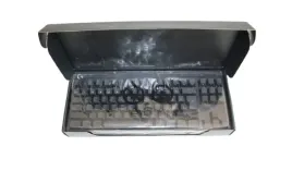 klawiatura-logitech-g-pro-clicky-mechaniczna-dla-gracza