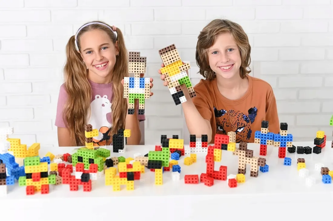 klocki-konstrukcyjne-meli-cube-200-el-minecraft