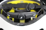 kask-rowerowy-miejski-lumos-matrix-z-oswietleniem-led-panel-matrycowy-typ-kasku-miejski