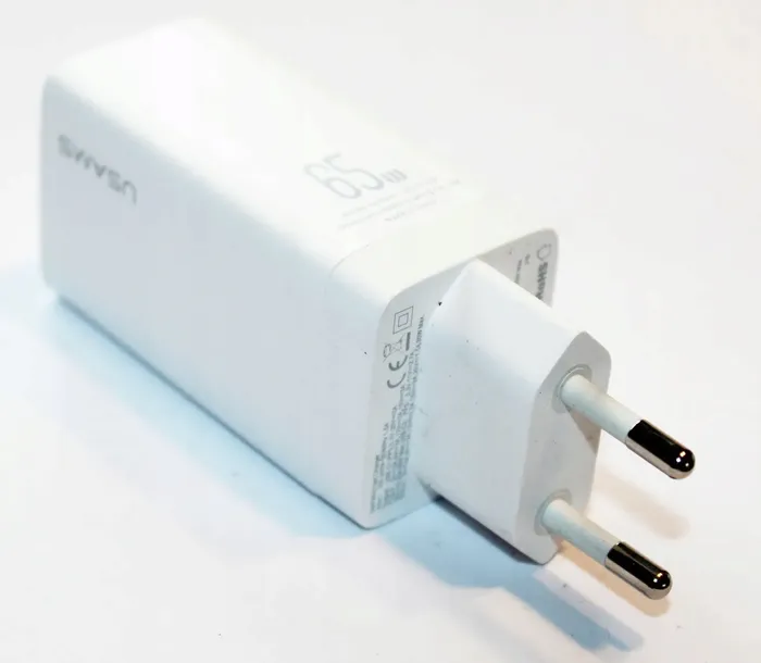 ladowarka-sieciowa-gan-usams-us-cc110-65w-3xusb-uniwersalna-biala-marka-usams