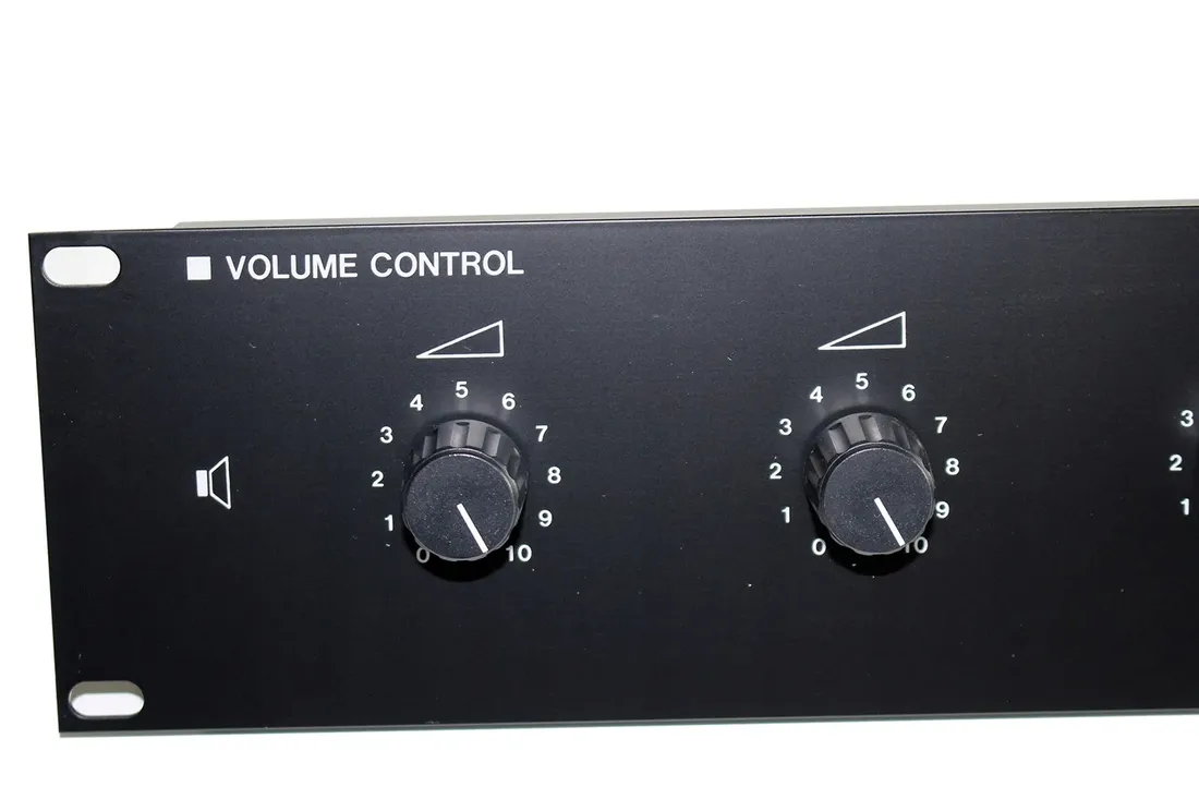 apart-19-vol-6100-regulator-glosnosci