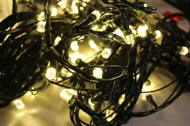 lampki-choinkowe-lancuch-swietlny-9m-100-led-cieple-biale