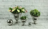 kula-dekoracyjna-polnix-srebrna-metalowa-chrom-ozdoba-do-salonu-15-cm-wysokosc-produktu-15-cm-stan-nowy-kod-producenta-decodomi