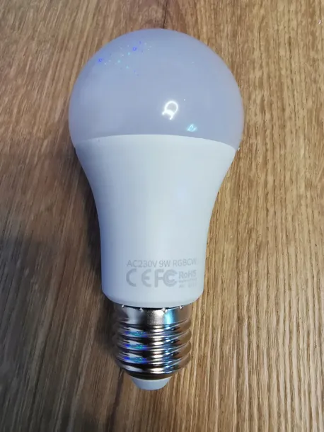 zarowka-led-smart-e27-albrillo-9-w-806-lm-kulista-regulowana-2-sztuki-stan-powystawowy-rodzaj-gwintu-e27