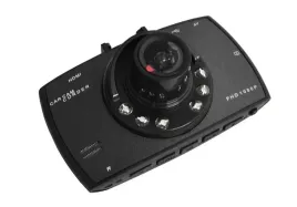 kamerka-samochodowa-video-rejestrator-jazdy-ir-led