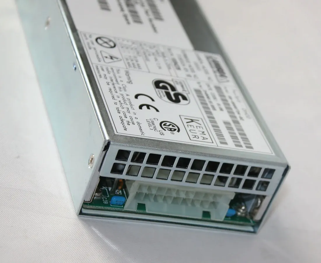 zasilacz-brocade-2800-lambda-g0053-e108302a-dh00