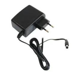 nowy-zasilacz-oswietlenie-led-tasmy-paski-dc-12v-1-5a-18w-dc-5-5-2-5-moso