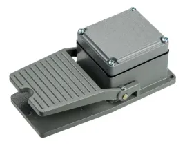 wylacznik-przycisk-nozny-pedal-metal-15a-p1bo