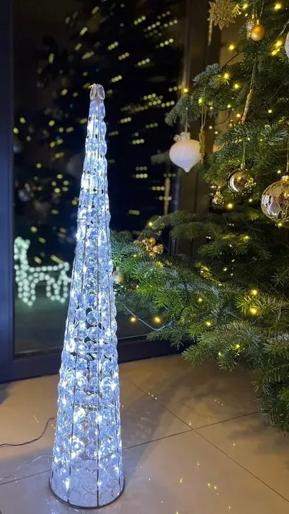 stozek-akrylowy-led-krysztalki-60-cm
