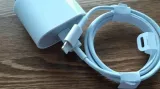 ladowarka-do-apple-iphone-12-pro-max-kabel-lighting-do-telefonu-kolor-czarny