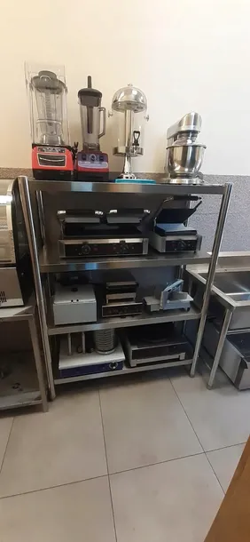 gofrownica-profesjonalna-gofry-belgijskie-4-nowa-16kw-model-1