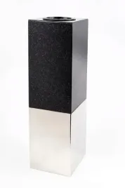 srebrny-wazon-na-pomnik-grob-stal-nierdzewna-granit-dlugi-50cm