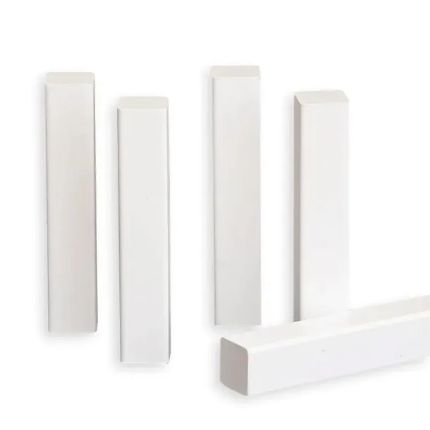 listwa-przypodlogowa-mdf-6-cokol-biala-kod-producenta-6-12-r2-b