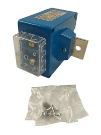 przekladnik-pradowy-frer-tac010-z-uzwojeniem-pierwotnym-15-1a