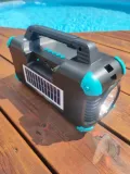 glosnik-bluetooth-solarny-panel-latarka-mikrofon-stan-nowy-model-p823fm