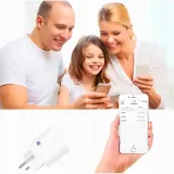 inteligentne-gniazdko-wifi-smart-tuya-watomierz-programator-timer-cechy-dodatkowe-lacznosc-z-wifi