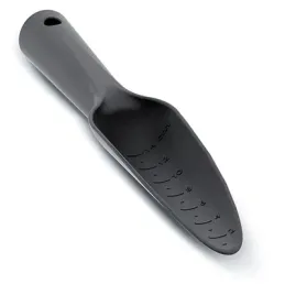 mala-lopatka-ogrodowa-waska-z-miarka-czarna-r-scoop-inlm-s411