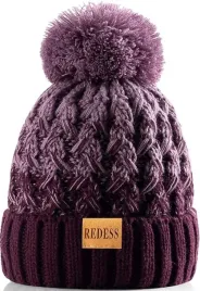 ciepla-czapka-zimowa-z-pomponem-beanie-rozmiar-uniwersalny-odcienie-fioletu