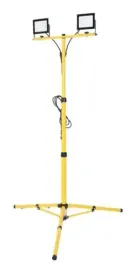 statyw-z-naswietlaczami-led-2x50w-i-przewodem-3m-ec79905