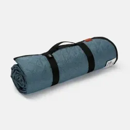pled-koc-piknikowy-quechua-komfort-170x140-cm-sredni-m