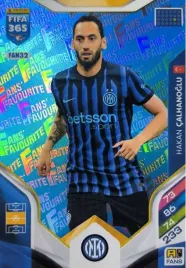 fifa-365-2026-fans-favourite-fan32-calhanoghlu-blue-parallel-niebieski