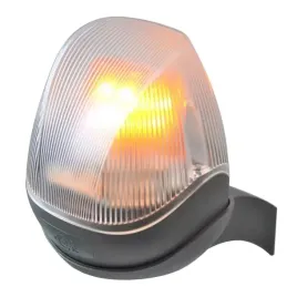 lampa-sygnalizacyjna-dtm-system-pomena-230v-z-bezbarwnym-kloszem-i-antena