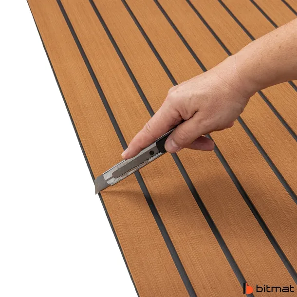 teak-eva-mata-podlogowa-do-lodzi-jachtowej-240x90cm-kod-producenta-pianka-eva-z-klejem-6mm-240x90cm-teak-kamper-stan-nowy