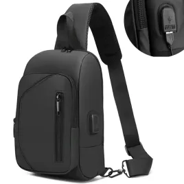 plecak-na-ramie-nerka-czarna-saszetka-wodoodporna-wtyk-usb-na-powerbank