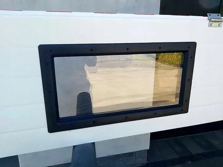 okno-do-bramy-garazowej-segmentowej