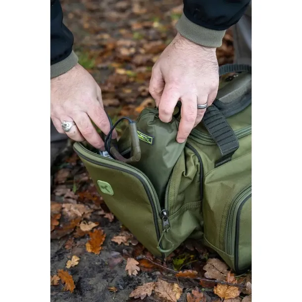 torba-korum-progress-compact-carryall-25l-rodzaj-torba