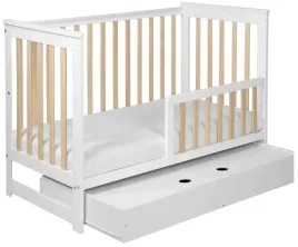 lozeczko-drewniane-yoonco-lozeczko-iwi-z-szuflada-i-barierka-60x120cm-bialy